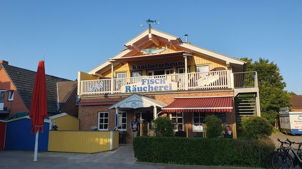 Frische Fischspezialitäten mit Aussicht