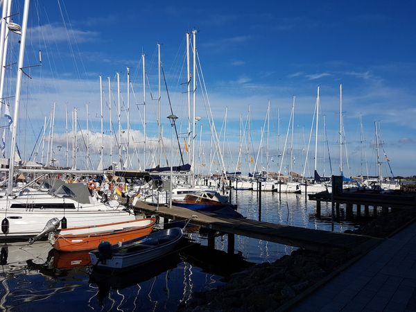 Einzigartiges Übernachten auf dem Wasser