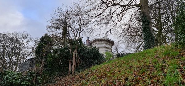 Idyllischer Innenhof mit Geschichte