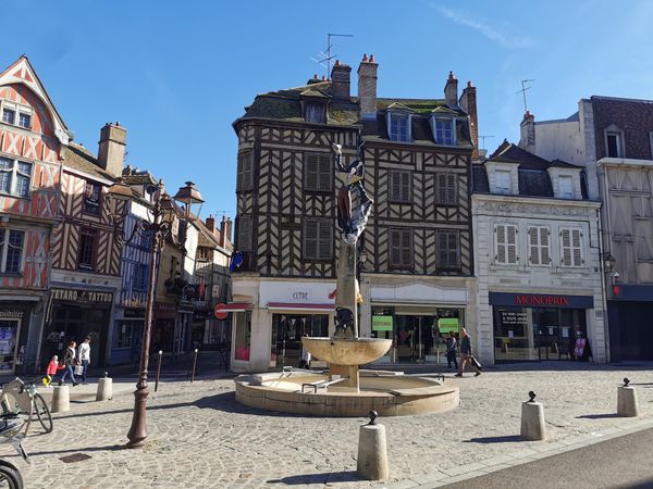 Mittelalterliche Schönheit in Auxerre