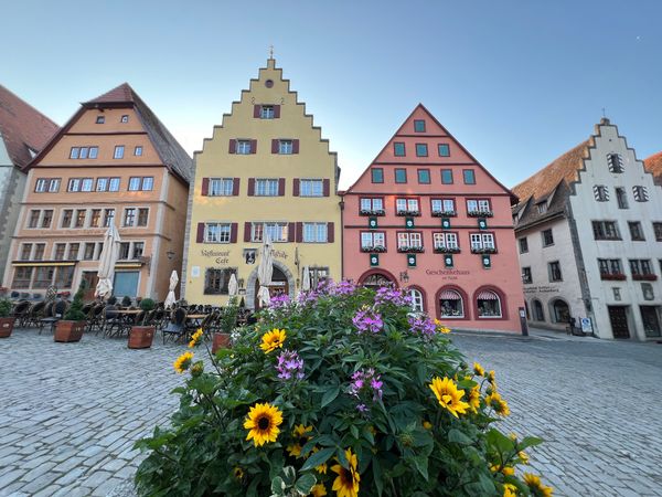 Historischer Spaziergang auf der Mauer