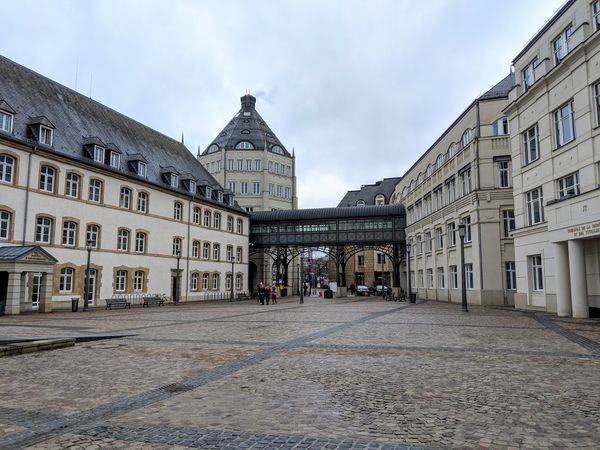 Spaziergang entlang Europas atemberaubendem Balkon