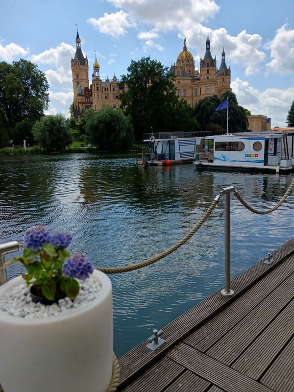 Sundowner mit Schlossblick