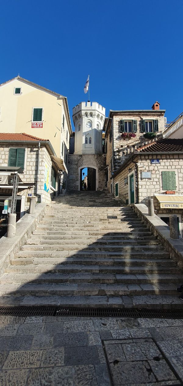 Zeitreise in Herceg Novis historisches Herz