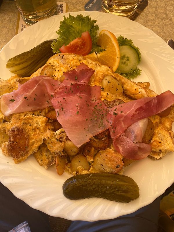 Frühstück und Fischgerichte in gemütlicher Atmosphäre