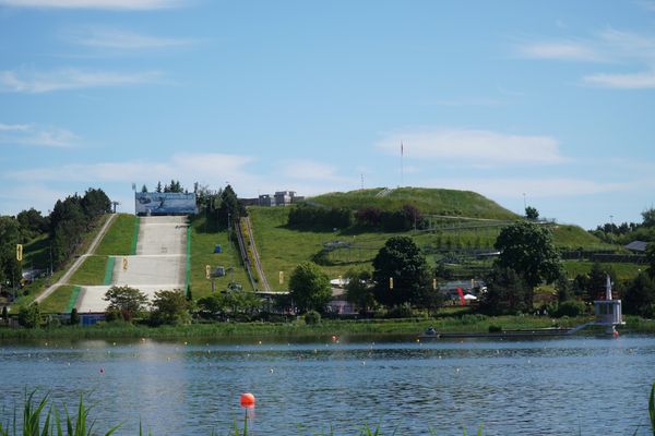 Ski-Spaß mitten in der Stadt