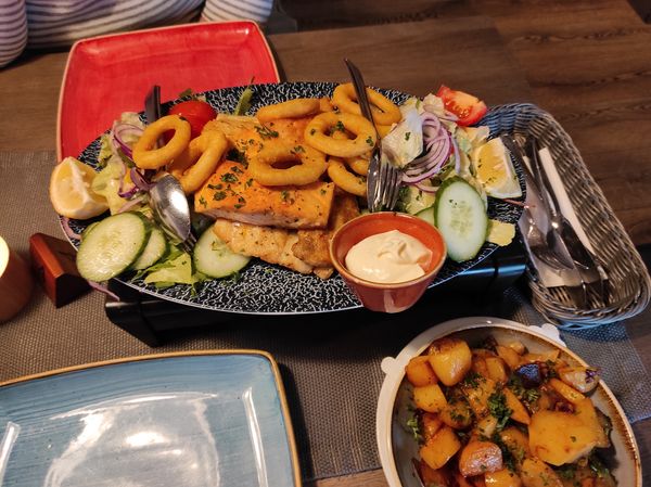 Vielfältige Meeresküche in Burg