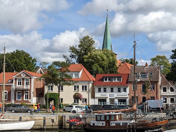 Charmante Hafenstadt mit Geschichte