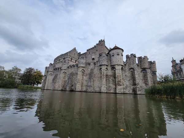 Erkunde Ghent im Lichtermeer