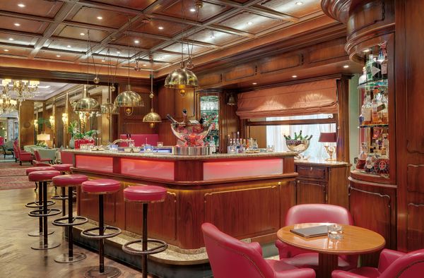 Romantische Drinks in historischem Ambiente
