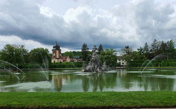 Rokoko Garten bestaunen
