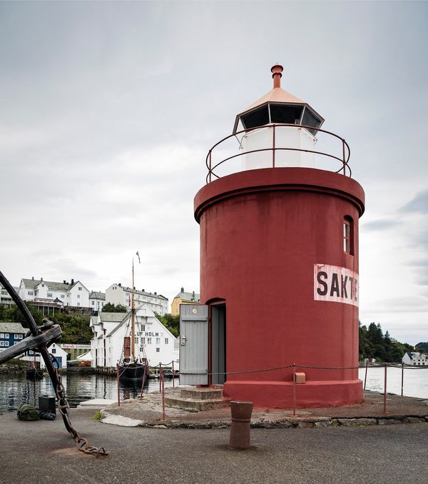 Übernachte im Herzen der Fjorde