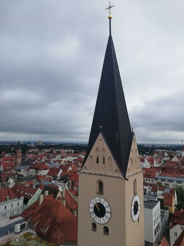 Traditionelle Klänge über den Dächern
