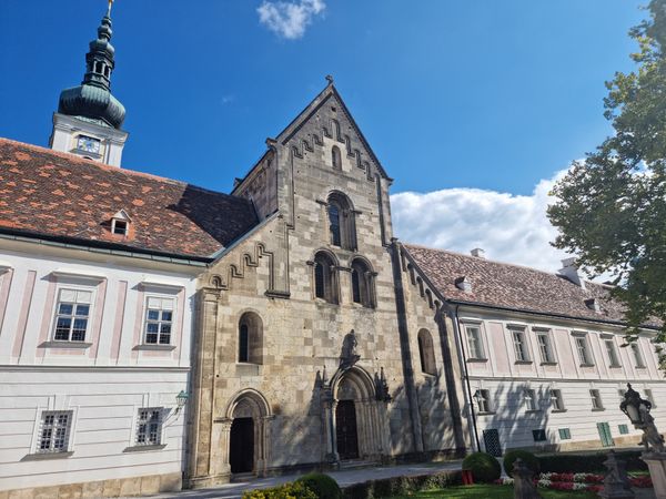Mystisches Chorgebet im ältesten Kloster