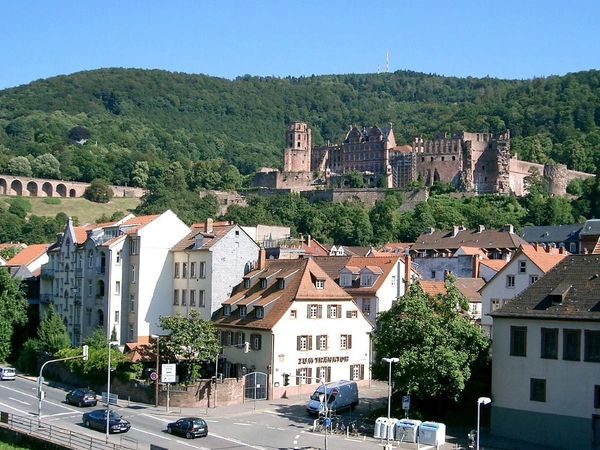 Wissenstransfer in historischen Mauern