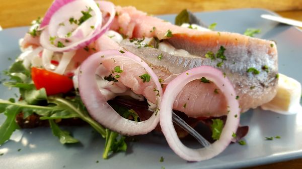 Fischgenuss direkt am Hafen