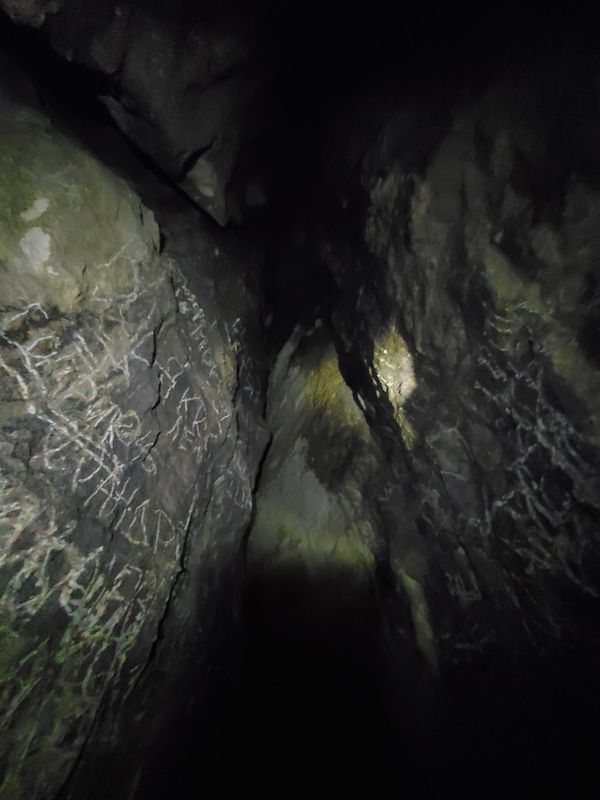Geheimnisvolle Höhlenwelt