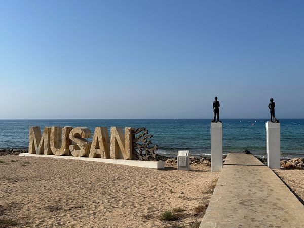 Tauchen im Unterwasser-Museum