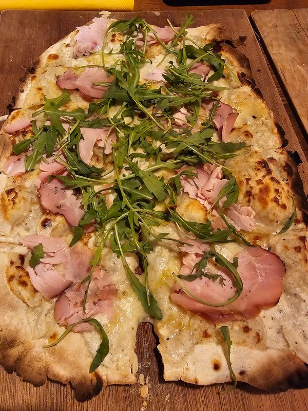 Traditioneller Flammkuchen