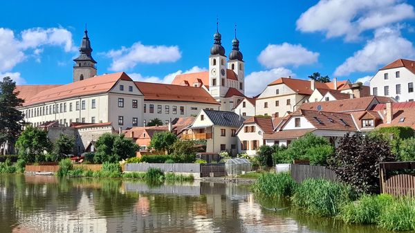 Renaissance-Schloss mit beeindruckenden Gärten