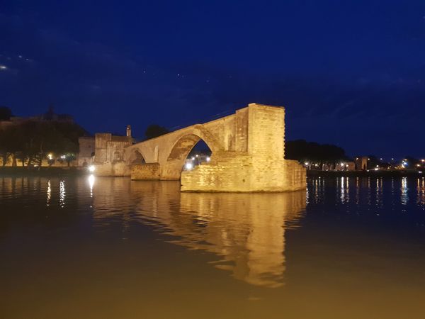 Erkunde Avignon vom Wasser aus