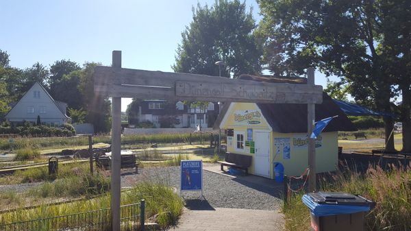 Minigolfen mit Meerblick