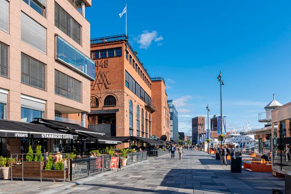 Oslos Uferpromenade zu Fuß erkunden