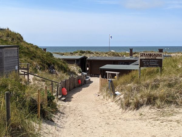 Schwitzen & Meer: Saunaerlebnis in den Dünen