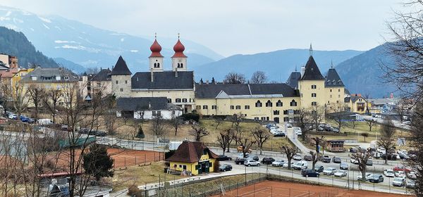 Virtuelle Reise durch historische Mauern