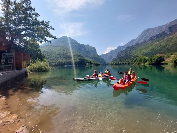 Abenteuer auf dem Fluss Neretva