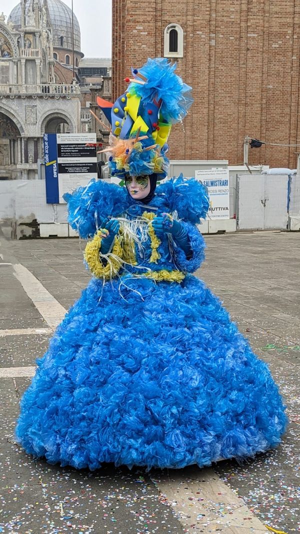 Einzigartiges Maskenfest erleben