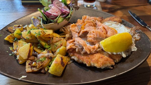 Fischgenuss direkt am Hafen