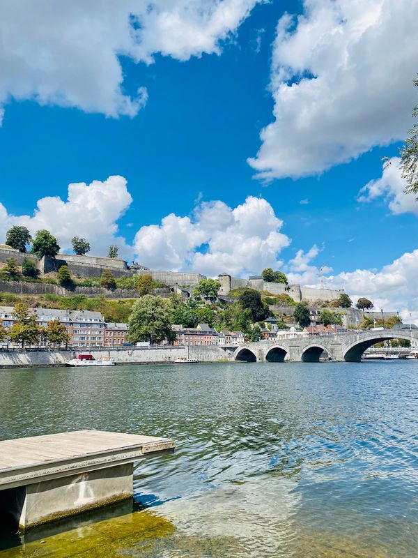 Entspannte Flussfahrten in Namur