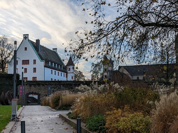 Moderne Kunst in historischem Ambiente