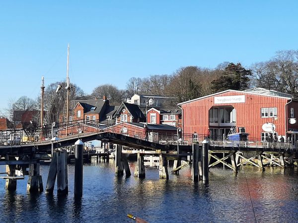 Fischmarkt-Fiesta am Hafen