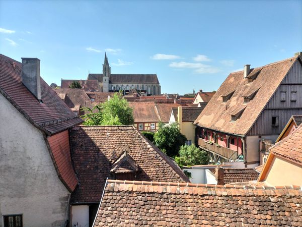 Historischer Spaziergang auf der Mauer