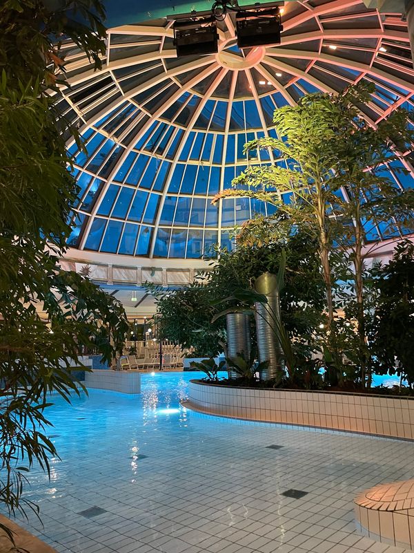 Entspannung und Spaß im Wasserparadies