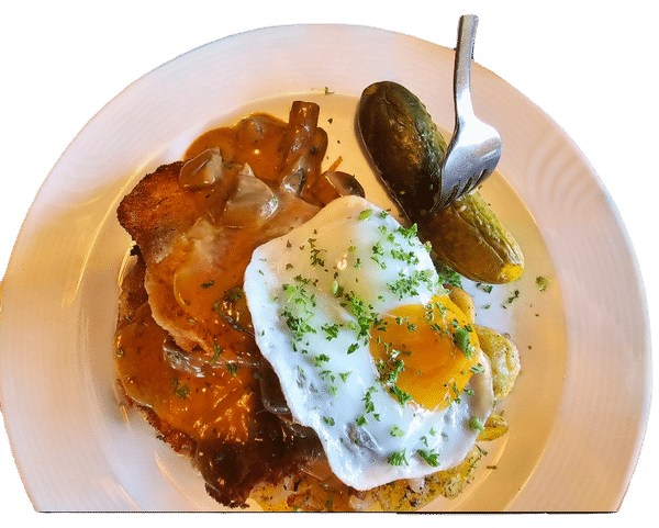 Hausgebrautes Bier und rustikale Speisen