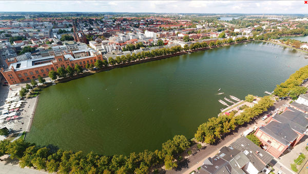 Idyllische Bootsfahrten im Herzen Schwerins