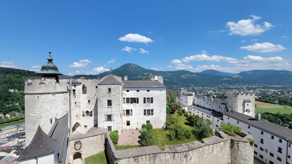 Mittelalterliches Flair mit Panoramablick 