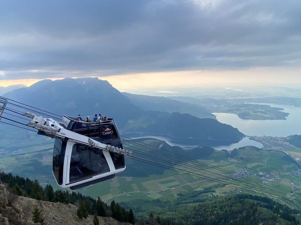 Bergfahrt mit offener Gondel