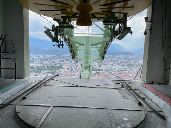 Schweben Sie über Grenoble