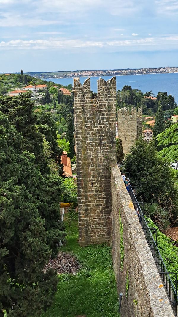 Historische Mauern mit Blick