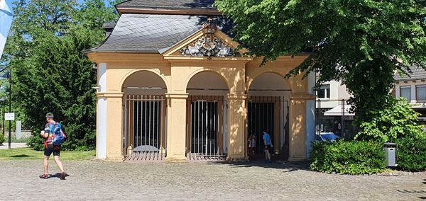 Prächtiges Wasserschloss mit Gärten