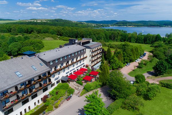 Rustikales Hotel in idyllischer Lage