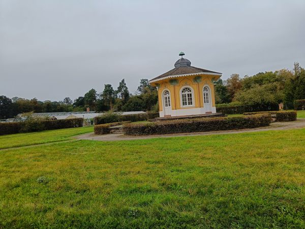 Genießen Sie Ruhe und Schönheit im Herzen der Stadt