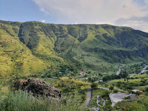 Erkunde die Höhlenstadt Vardzia