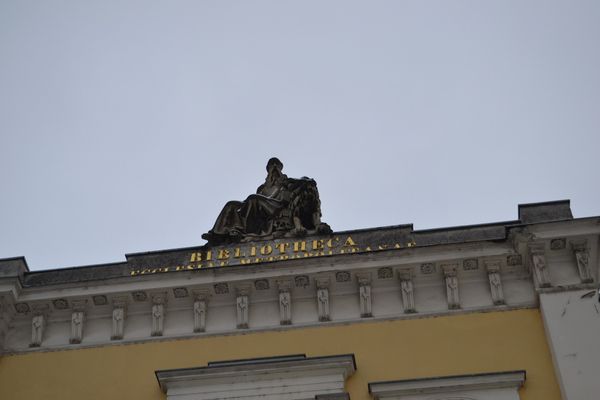 Ungarns älteste öffentliche Bibliothek