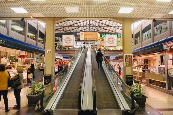 Schlemme dich durch den Mercat de l'Olivar