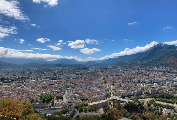 Panoramablick über Grenoble